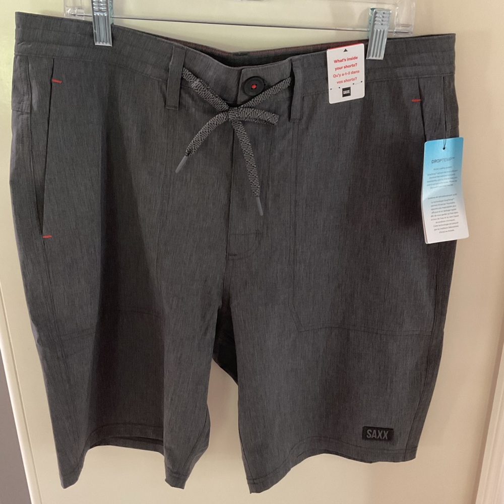 Saxx men’s Land to Sand swim short 9in with liner-34 waist-NWT